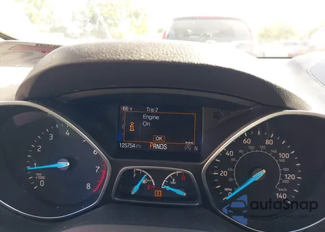 2017 Ford Escape Se z USA, uszkodzony, nr VIN 1FMCU9G93HUB37816